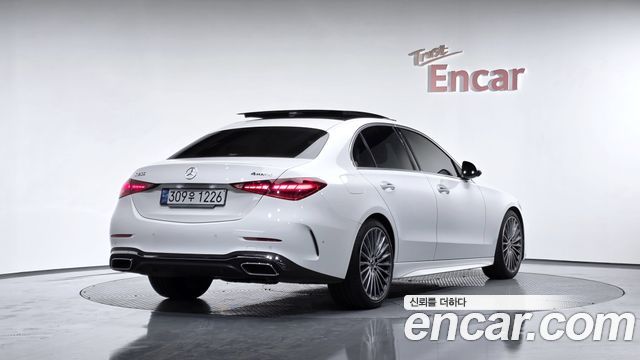 Mercedes-Benz C-Class C300 4MATIC AMG Line