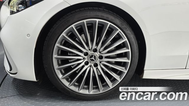 Mercedes-Benz C-Class C300 4MATIC AMG Line