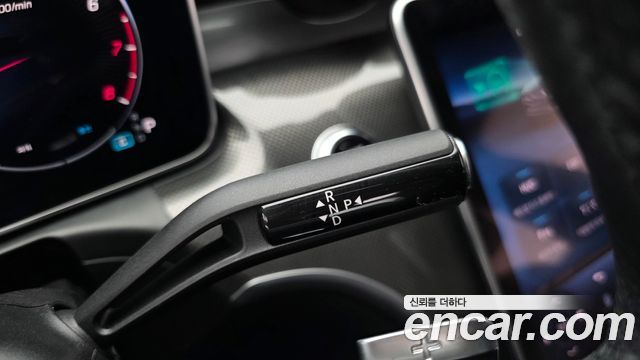 Mercedes-Benz C-Class C300 4MATIC AMG Line