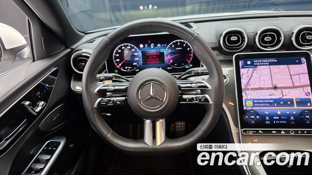 Mercedes-Benz C-Class C300 4MATIC AMG Line
