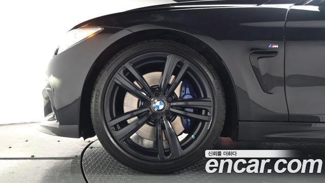 BMW 4-Series 428i M Sport Convertible