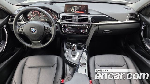 BMW 3-Series 320d