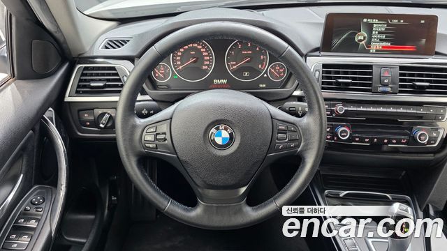 BMW 3-Series 320d
