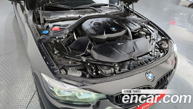 BMW 4-Series 430i M Sport Convertible
