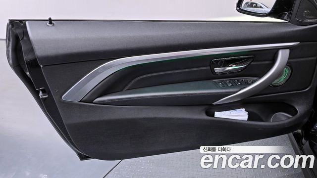 BMW 4-Series 430i M Sport Convertible