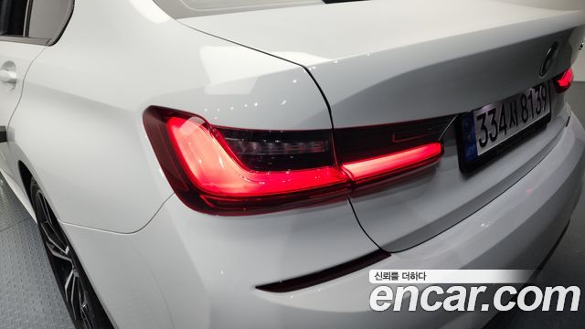 BMW 3-Series 320i M Sport