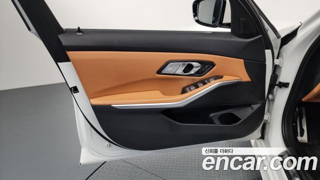 BMW 3-Series 320i M Sport