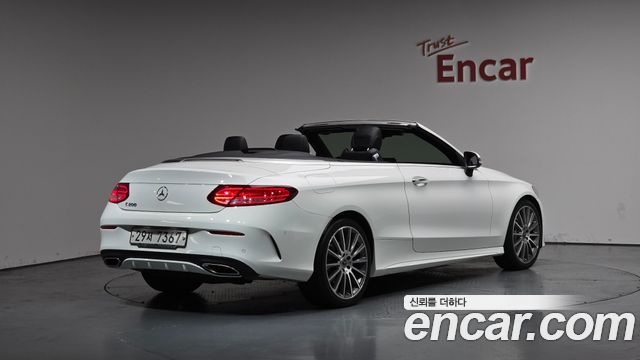Mercedes-Benz C-Class C200 Cabriolet