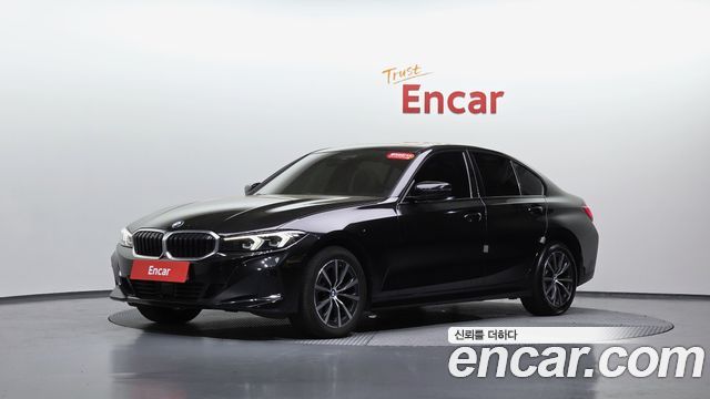 BMW 3-Series 320i