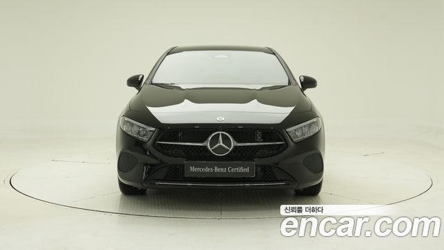 Mercedes-Benz A-Class A220 Hatchback