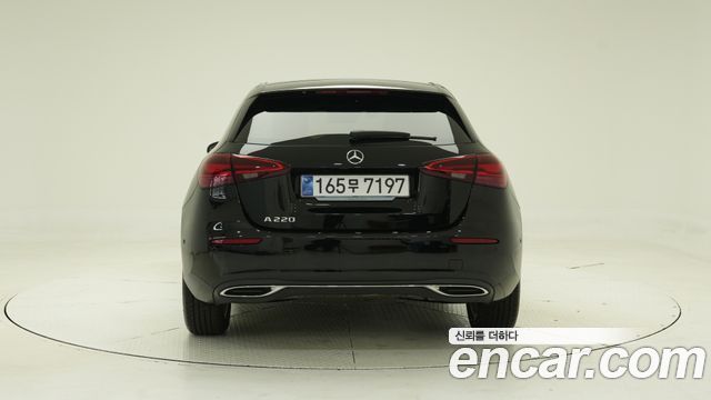 Mercedes-Benz A-Class A220 Hatchback