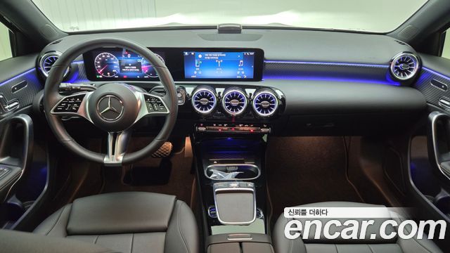 Mercedes-Benz A-Class A220 Hatchback