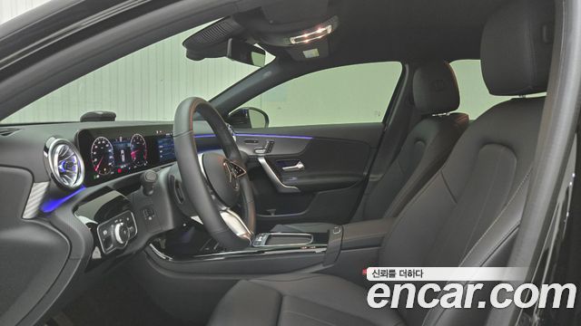 Mercedes-Benz A-Class A220 Hatchback