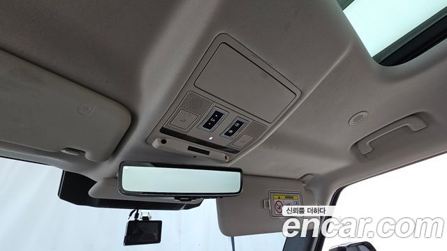Land Rover Defender 110 D240 SE