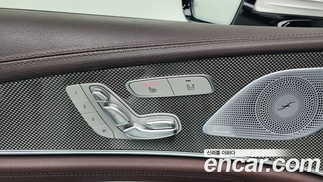 Mercedes-Benz CLS-Class CLS300d AMG Line