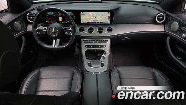 Mercedes-Benz E-Class E350 4MATIC AMG Line