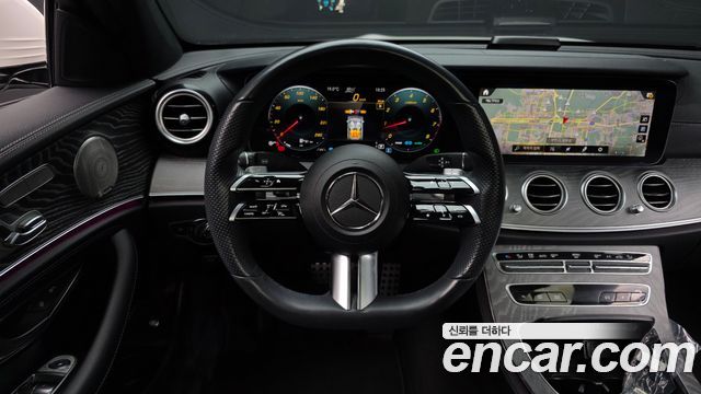 Mercedes-Benz E-Class E350 4MATIC AMG Line