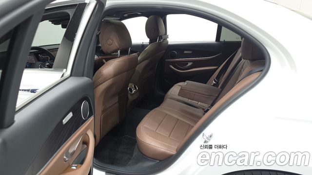 Mercedes-Benz E-Class E250 Avantgarde