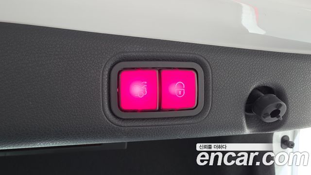 Mercedes-Benz E-Class E250 Avantgarde