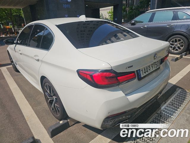 BMW 5-Series 530i xDrive M Sport Package