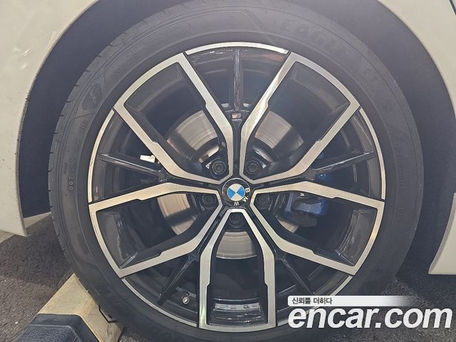 BMW 5-Series 530i xDrive M Sport Package
