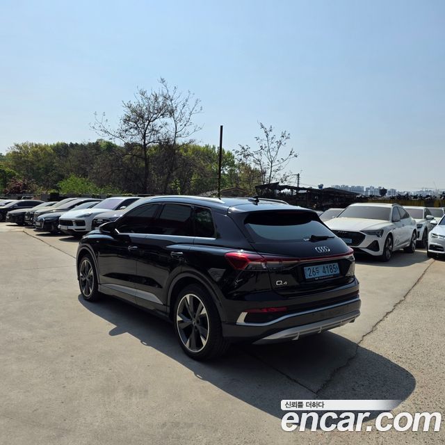 Audi Q4 e-tron 40 Premium