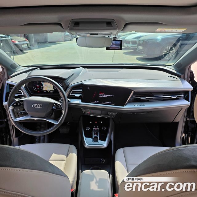 Audi Q4 e-tron 40 Premium