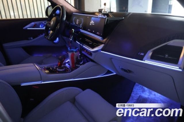 BMW XM 4.4