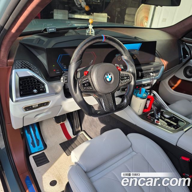 BMW XM 4.4