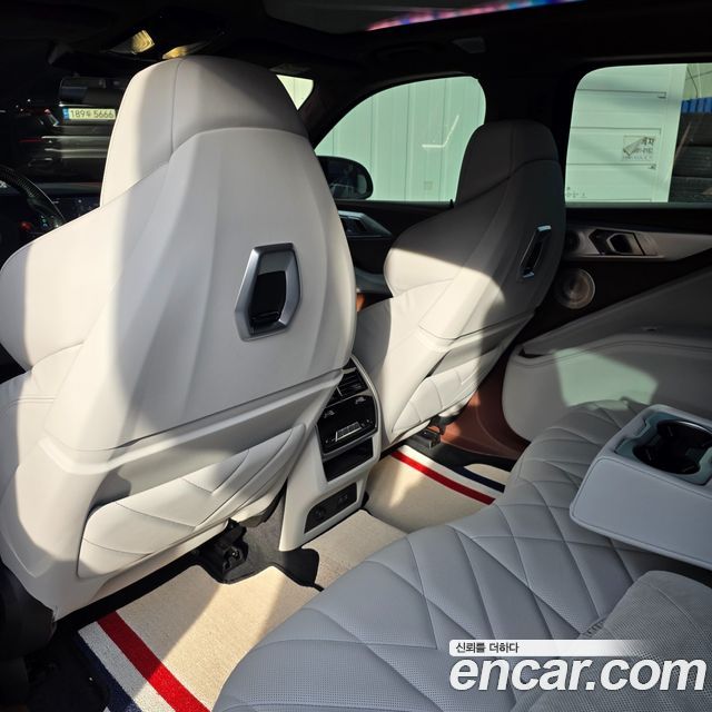 BMW XM 4.4