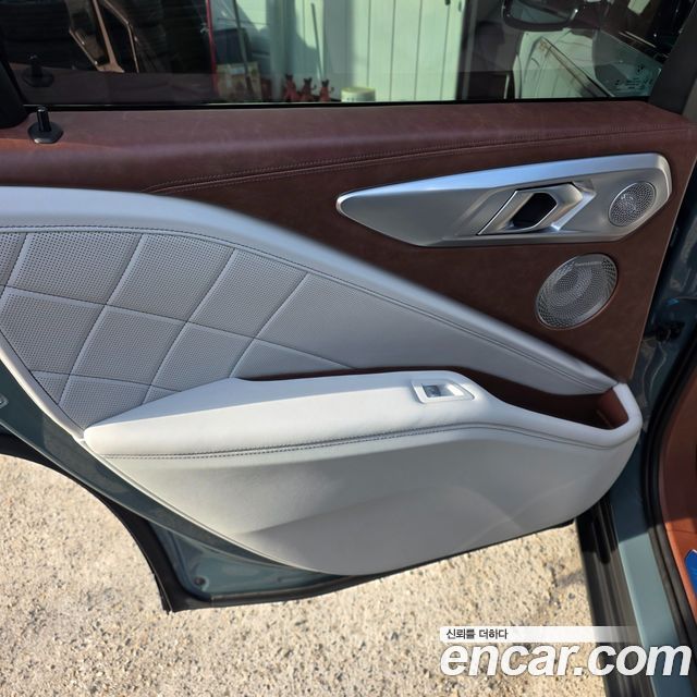 BMW XM 4.4