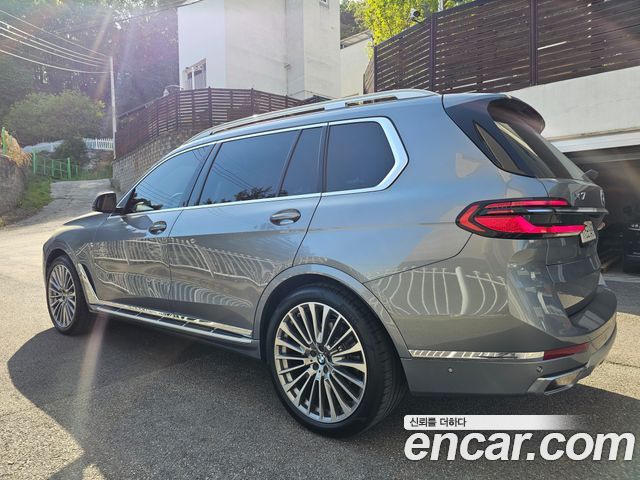 BMW X7 xDrive 40i Design Pure Excellence 6-Seater