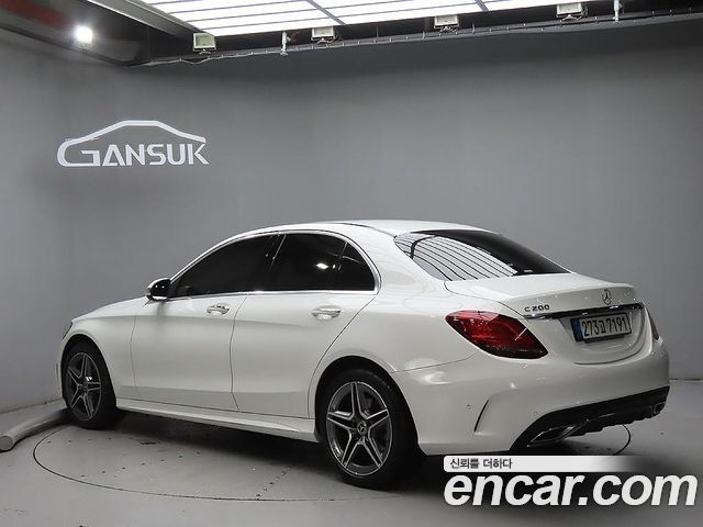 Mercedes-Benz C-Class C200 AMG Line