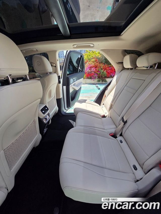 Mercedes-Benz GLE-Class GLE450 4MATIC