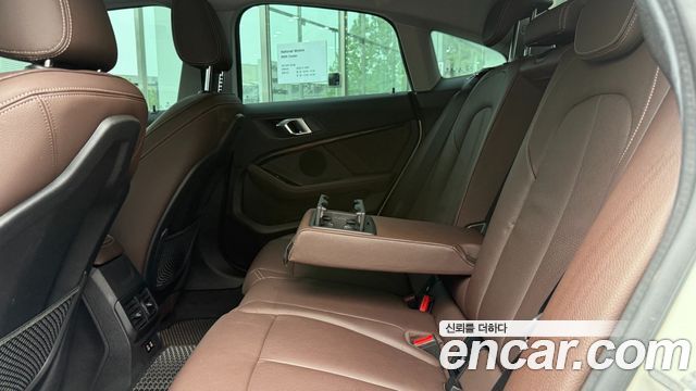 BMW 2-Series 220d Luxury