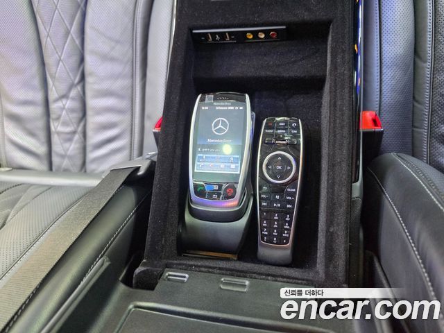 Mercedes-Benz S-Class Maybach S500 4MATIC