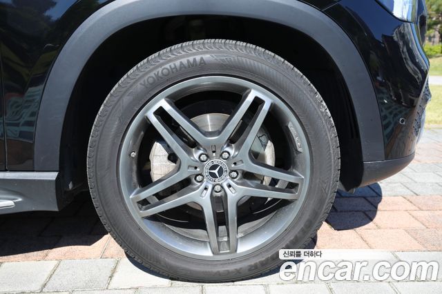 Mercedes-Benz GLE-Class GLE300d 4MATIC