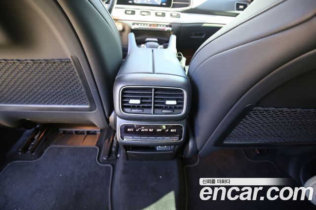 Mercedes-Benz GLE-Class GLE300d 4MATIC
