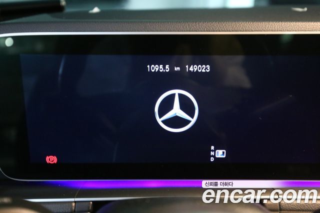 Mercedes-Benz GLE-Class GLE300d 4MATIC