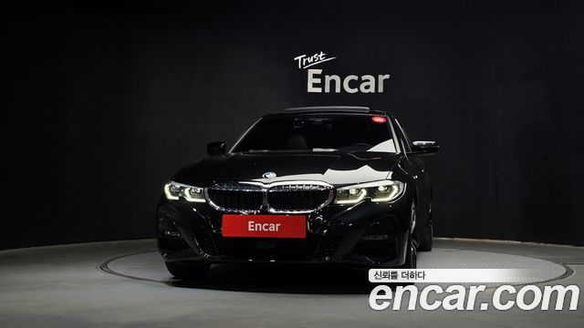 BMW 3-Series 330i xDrive M Sport