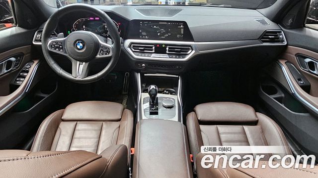 BMW 3-Series 330i xDrive M Sport