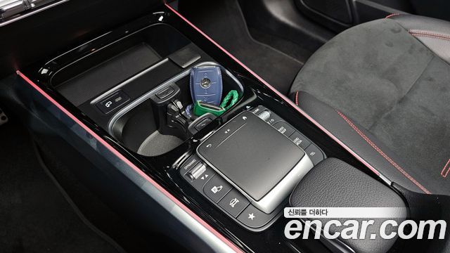 Mercedes-Benz GLB-Class GLB250 4MATIC