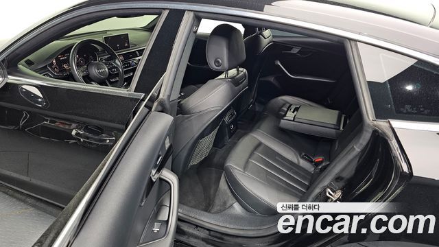 Audi A5 45 TFSI Quattro Premium Sportback