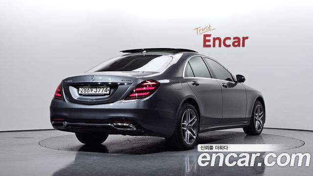 Mercedes-Benz S-Class S350 d 4MATIC AMG Line