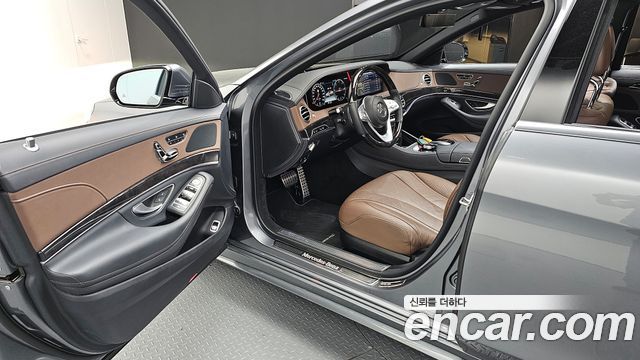 Mercedes-Benz S-Class S350 d 4MATIC AMG Line