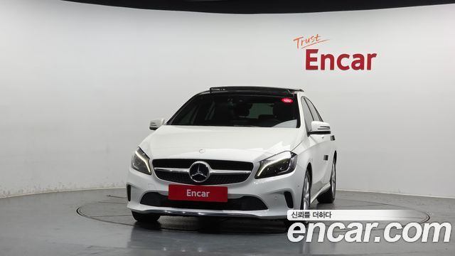 Mercedes-Benz A-Class A200