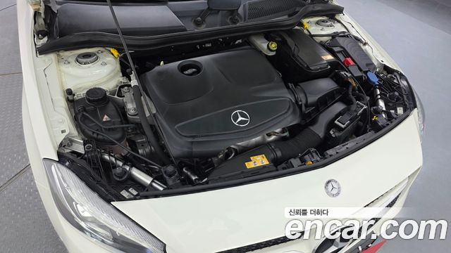 Mercedes-Benz A-Class A200