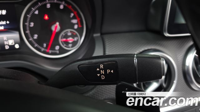 Mercedes-Benz A-Class A200
