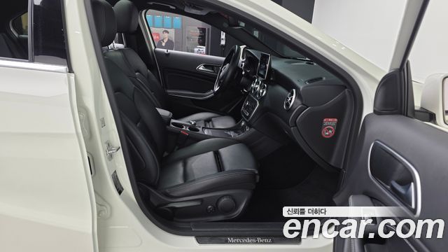 Mercedes-Benz A-Class A200