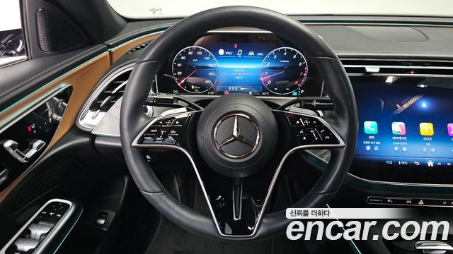 Mercedes-Benz E-Class E200 Avantgarde